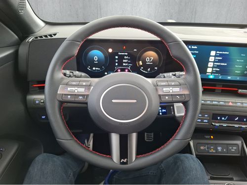https://csb-strapi-files.fsn1.your-objectstorage.com/inventory-cars/images/1258b1e02e2691ad07bad2ad0cf2379bf0098145/10_500_4519.jpg