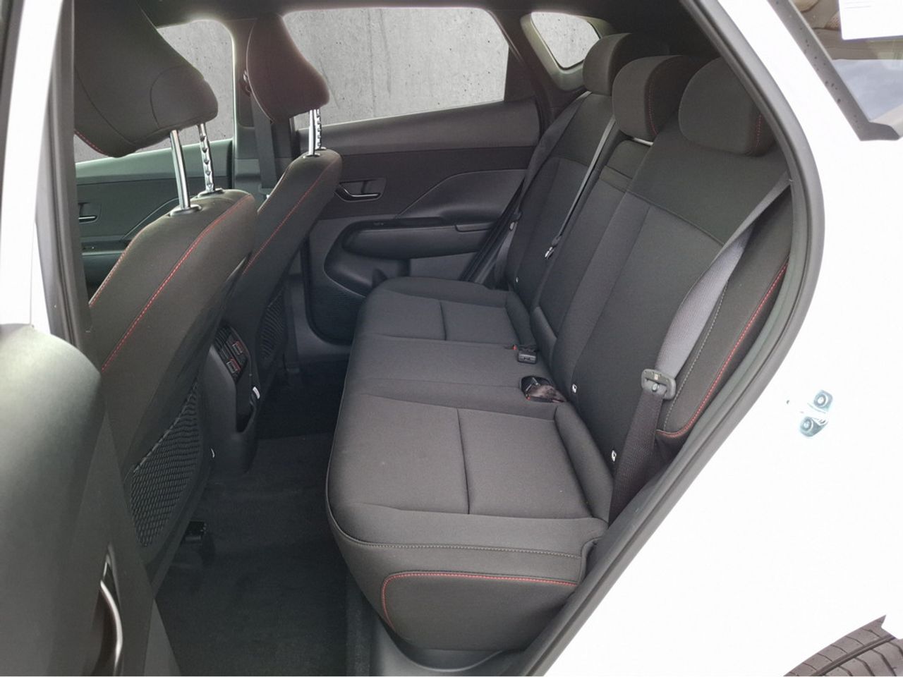 https://csb-strapi-files.fsn1.your-objectstorage.com/inventory-cars/images/1258b1e02e2691ad07bad2ad0cf2379bf0098145/15_1280_9153.jpg