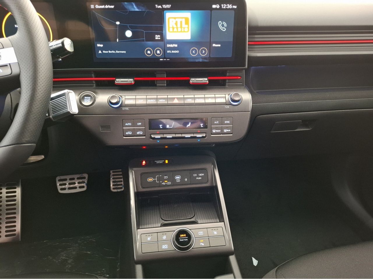 https://csb-strapi-files.fsn1.your-objectstorage.com/inventory-cars/images/1258b1e02e2691ad07bad2ad0cf2379bf0098145/17_1280_9044.jpg