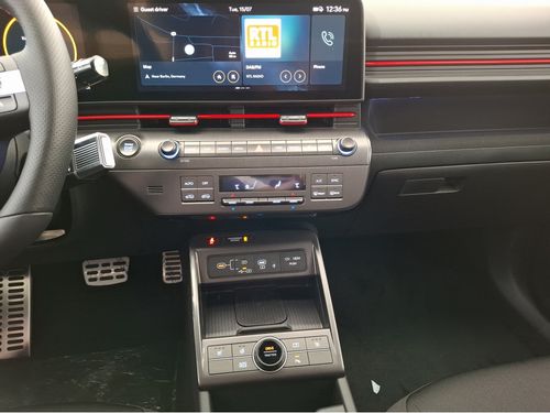 https://csb-strapi-files.fsn1.your-objectstorage.com/inventory-cars/images/1258b1e02e2691ad07bad2ad0cf2379bf0098145/17_500_5358.jpg