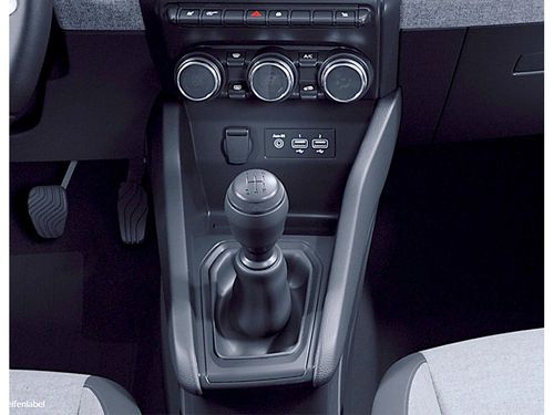 https://csb-strapi-files.fsn1.your-objectstorage.com/inventory-cars/images/12cb96445faf1b4a3bec6edfd2b0a27c21ad9e8e/11_500_9201.jpg
