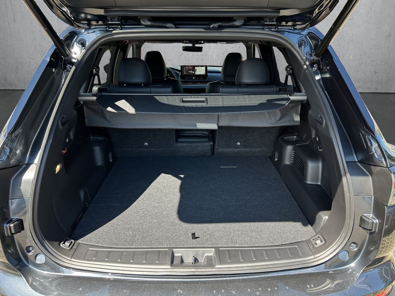 https://csb-strapi-files.fsn1.your-objectstorage.com/inventory-cars/images/12fc3b3b5a884fc35c87101df2ed6952d9d74d60/17_1280_7356.jpg