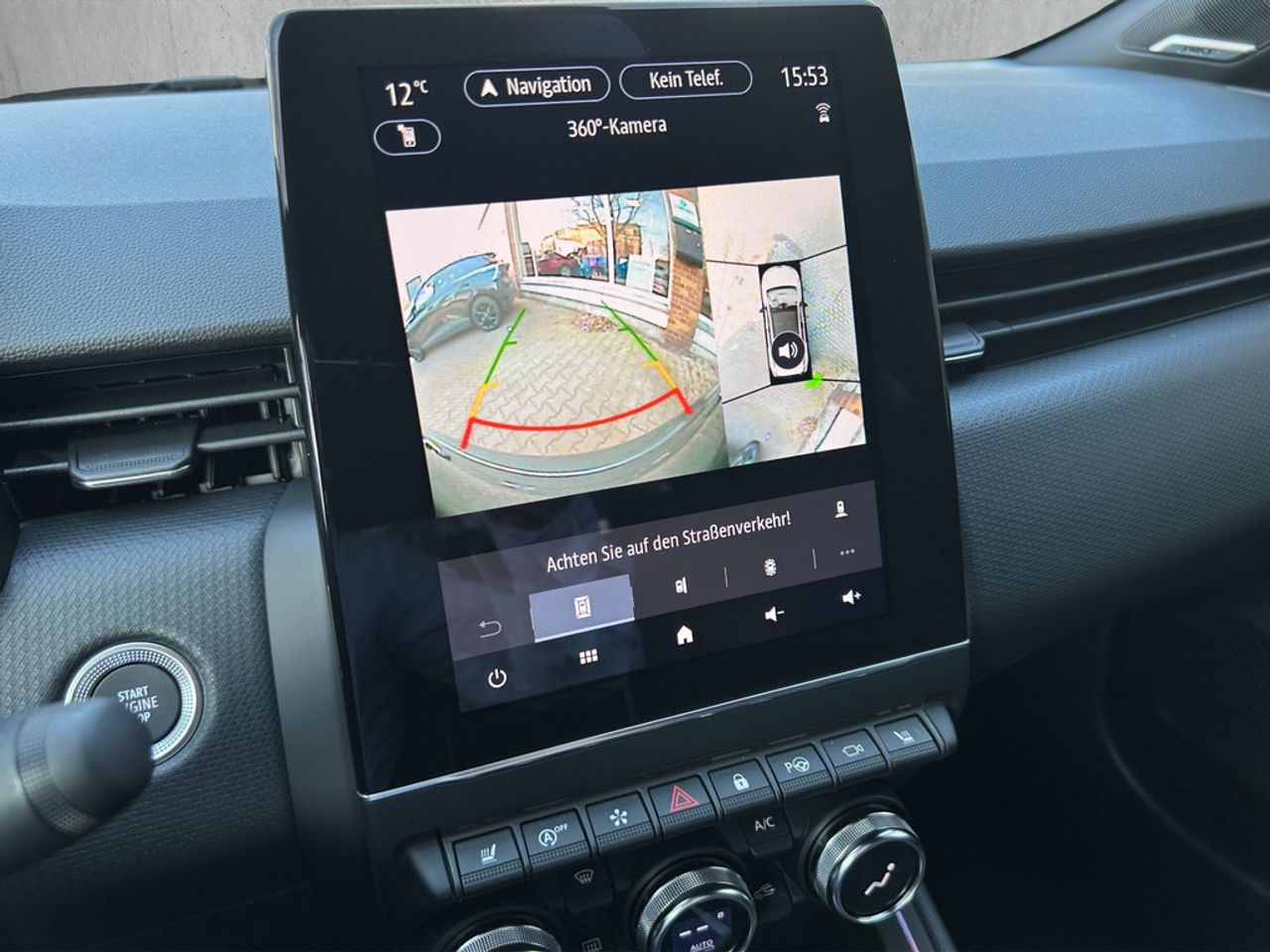 https://csb-strapi-files.fsn1.your-objectstorage.com/inventory-cars/images/13d371ab81a0ba8ba8a349b7d4e7e2190be62213/21_1280_7783.jpg
