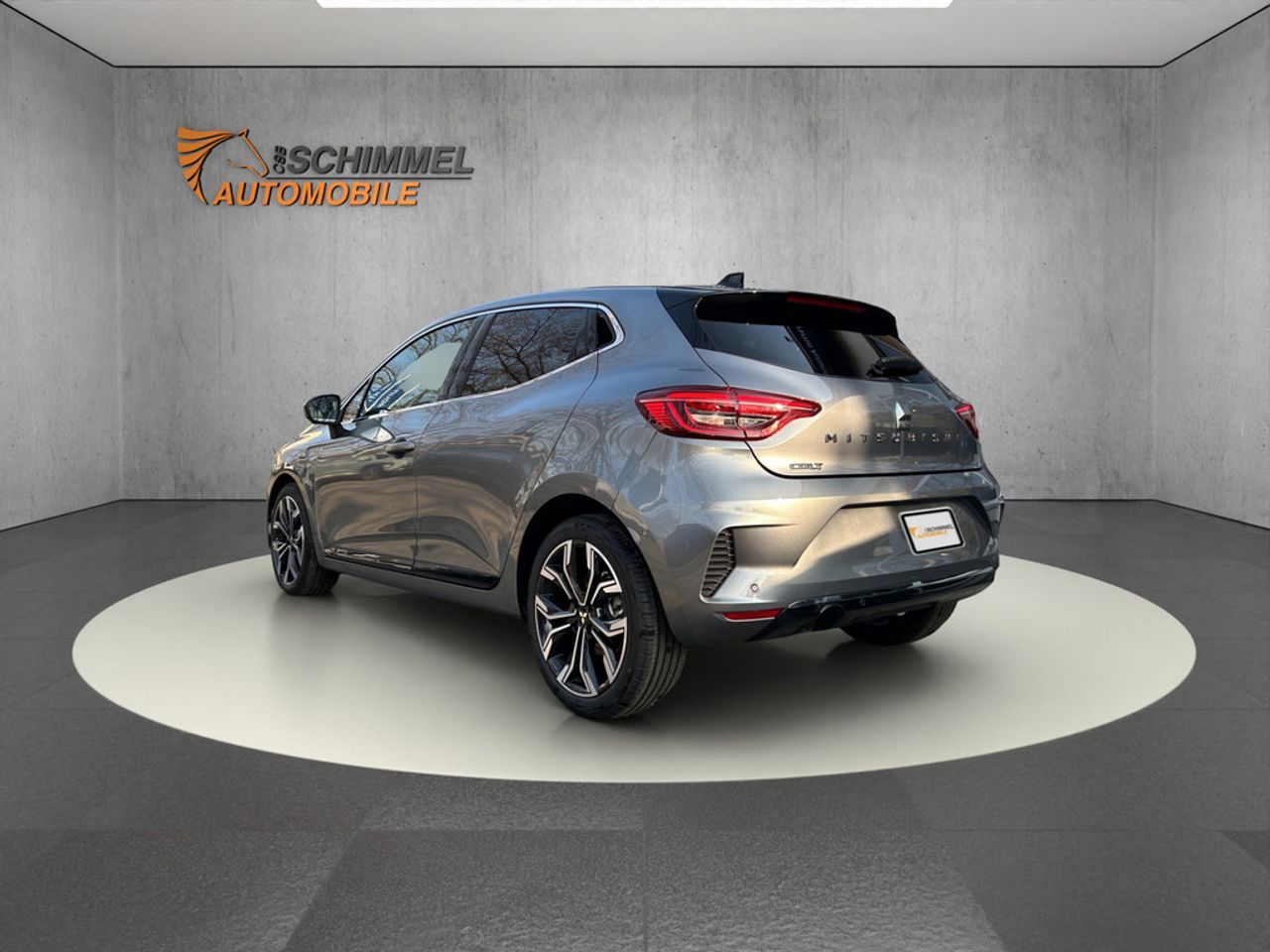https://csb-strapi-files.fsn1.your-objectstorage.com/inventory-cars/images/13d371ab81a0ba8ba8a349b7d4e7e2190be62213/4_1280_6101.jpg