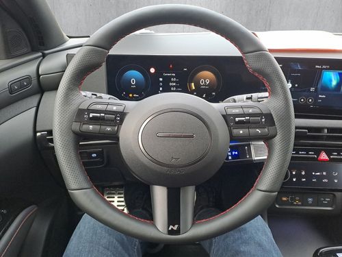 https://csb-strapi-files.fsn1.your-objectstorage.com/inventory-cars/images/14226628820362467937623e87e67c4f31dca504/10_500_8166.jpg