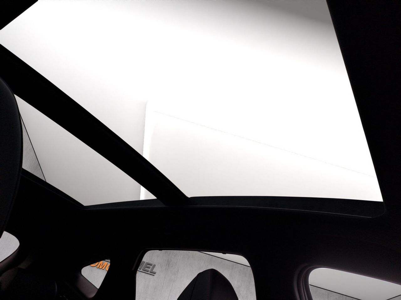 https://csb-strapi-files.fsn1.your-objectstorage.com/inventory-cars/images/14226628820362467937623e87e67c4f31dca504/22_1280_6299.jpg