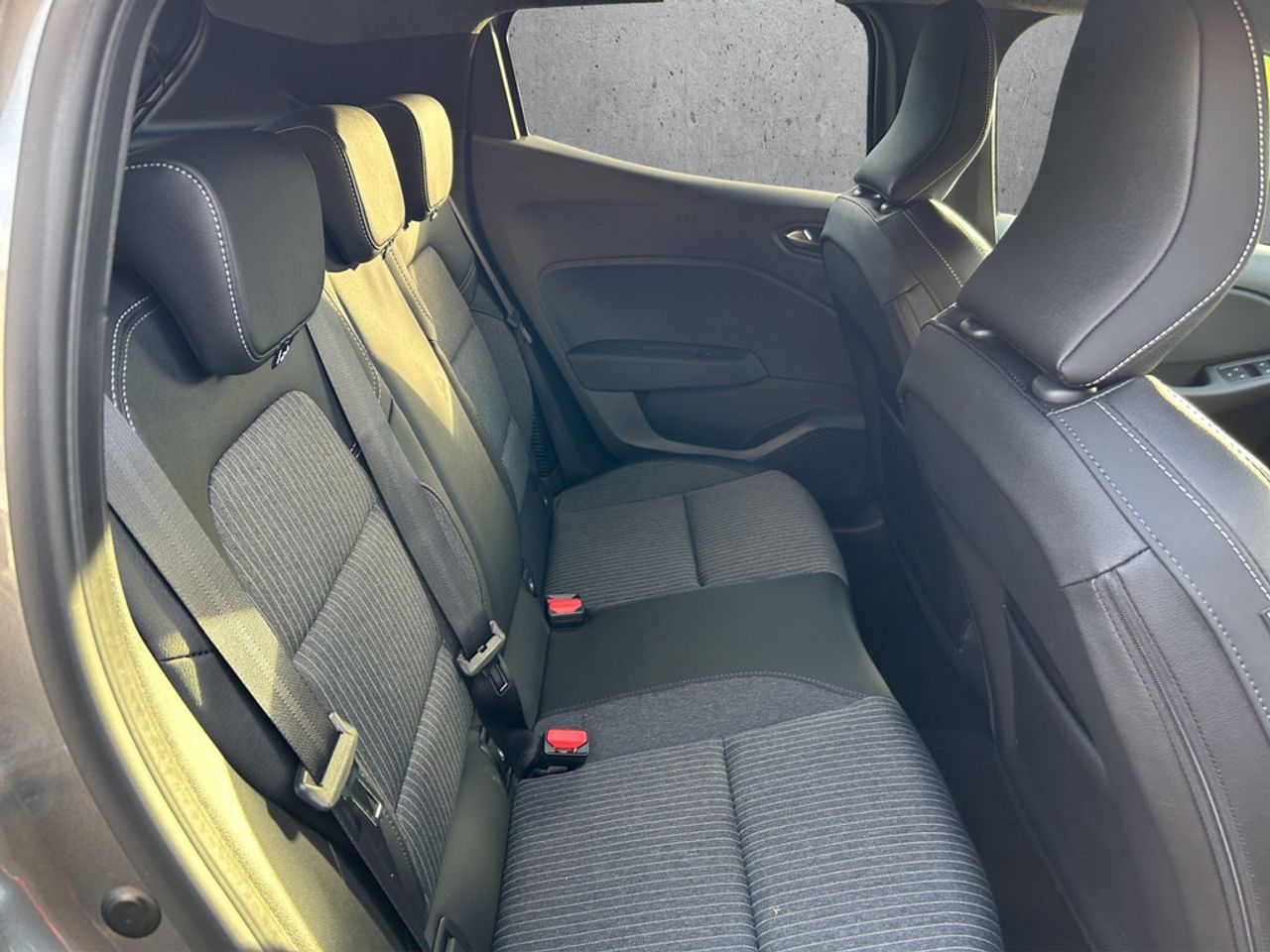 https://csb-strapi-files.fsn1.your-objectstorage.com/inventory-cars/images/14b102c687ea1ab7b6a7191a0fa69b68befc6720/18_1280_4107.jpg