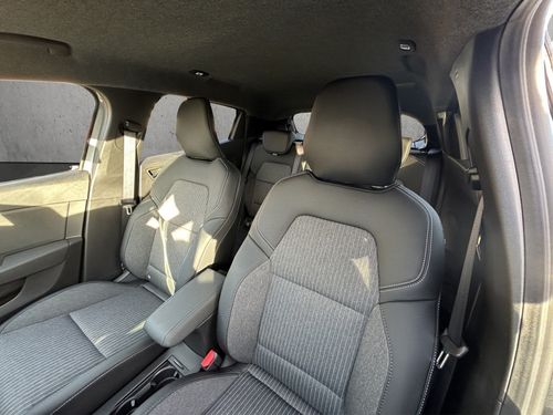 https://csb-strapi-files.fsn1.your-objectstorage.com/inventory-cars/images/14b102c687ea1ab7b6a7191a0fa69b68befc6720/21_500_8534.jpg