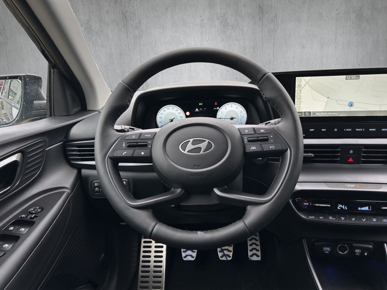https://csb-strapi-files.fsn1.your-objectstorage.com/inventory-cars/images/15aeaeb0b9ae2e696b3d2805286709c46a60c61c/20_1280_5763.jpg