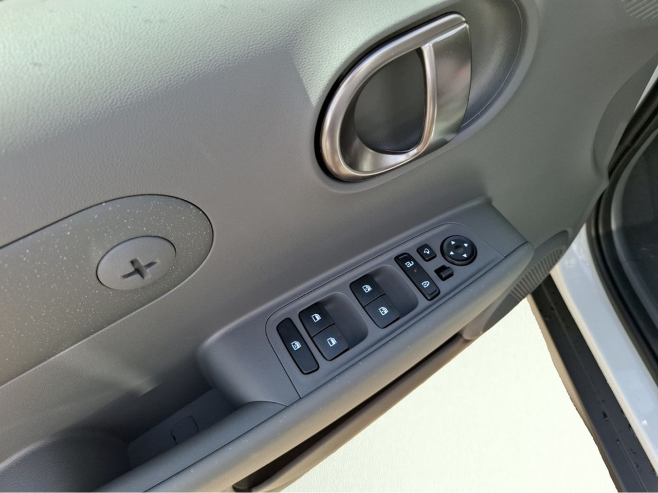https://csb-strapi-files.fsn1.your-objectstorage.com/inventory-cars/images/15eb4aee771d48cef960c457912ba90d41c7cd5f/13_1280_2482.jpg