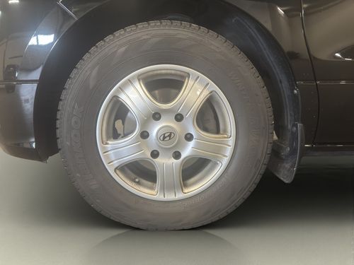https://csb-strapi-files.fsn1.your-objectstorage.com/inventory-cars/images/161cd5f828f7c8764fe9125aaa2d693c7b460193/2_500_1139.jpg