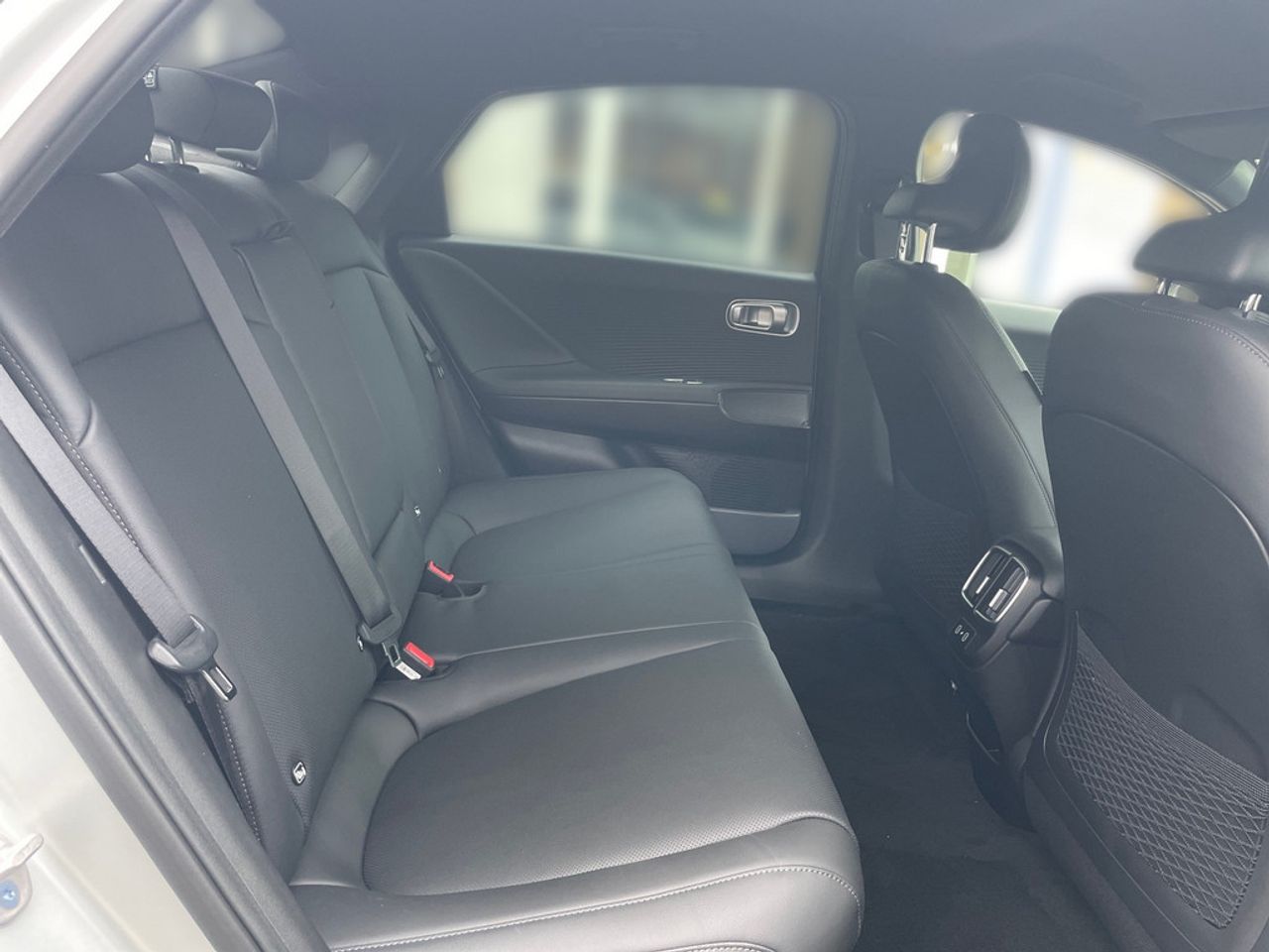 https://csb-strapi-files.fsn1.your-objectstorage.com/inventory-cars/images/166d4bd277bfcd317d0e0cbe59dfbbb490d6c665/12_1280_4405.jpg