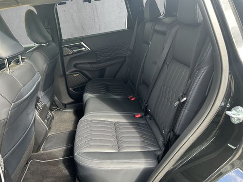 https://csb-strapi-files.fsn1.your-objectstorage.com/inventory-cars/images/1687ea7ea2a4f62bf495cdf57cac46adf5fd0bef/14_500_4929.jpg