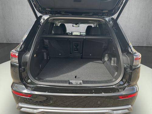 https://csb-strapi-files.fsn1.your-objectstorage.com/inventory-cars/images/1687ea7ea2a4f62bf495cdf57cac46adf5fd0bef/17_500_6104.jpg