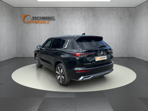 https://csb-strapi-files.fsn1.your-objectstorage.com/inventory-cars/images/1687ea7ea2a4f62bf495cdf57cac46adf5fd0bef/4_500_3468.jpg
