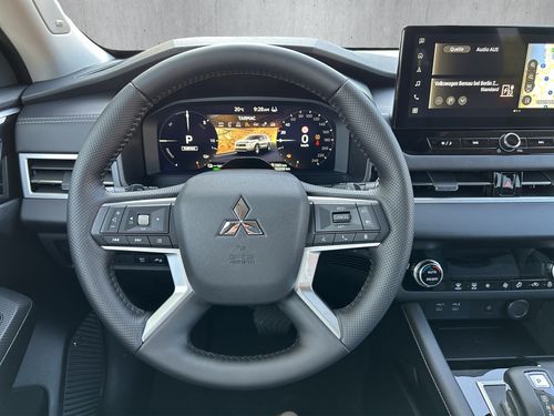 https://csb-strapi-files.fsn1.your-objectstorage.com/inventory-cars/images/16e6379c6993b20b3fa4775fcb1cdf1071d1a0da/10_500_3306.jpg