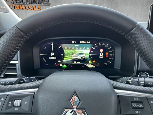 https://csb-strapi-files.fsn1.your-objectstorage.com/inventory-cars/images/16e6379c6993b20b3fa4775fcb1cdf1071d1a0da/11_500_2893.jpg