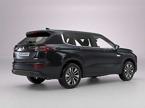 https://csb-strapi-files.fsn1.your-objectstorage.com/inventory-cars/images/16e6379c6993b20b3fa4775fcb1cdf1071d1a0da/4_500_5013.jpg