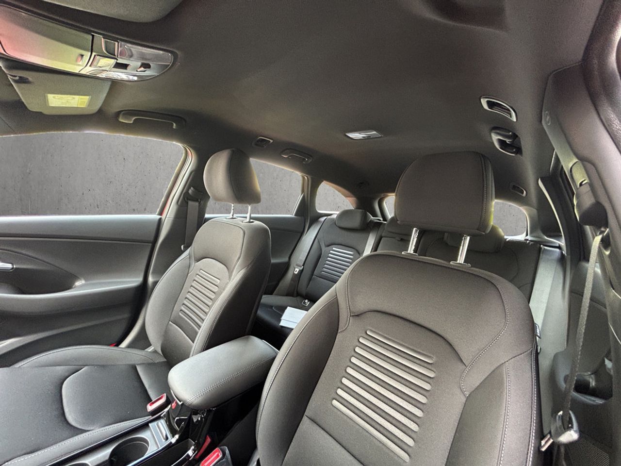 https://csb-strapi-files.fsn1.your-objectstorage.com/inventory-cars/images/18c3ff3b46dccf710edf5064eb6e82db9a8c5fb8/12_1280_9540.jpg