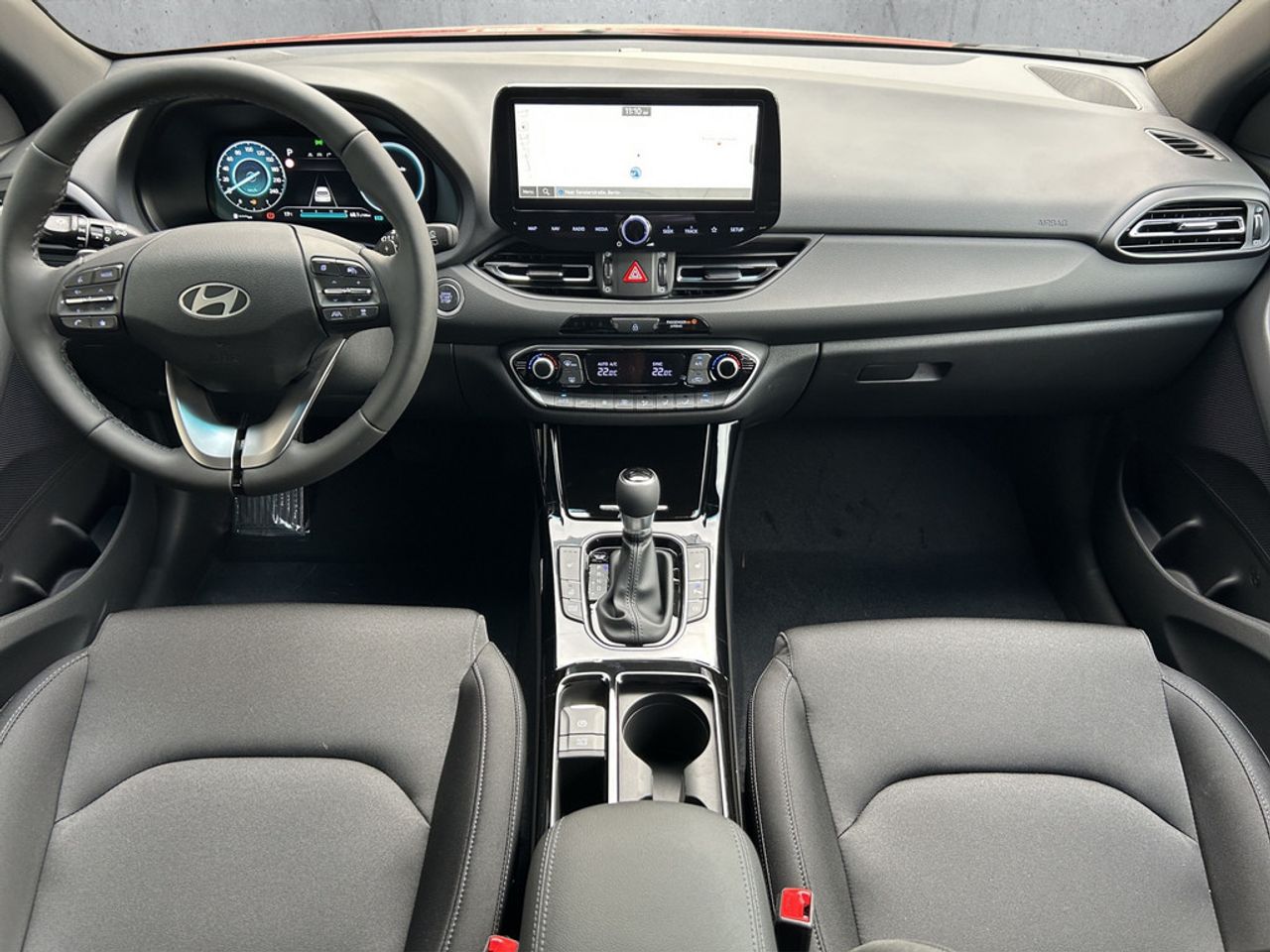 https://csb-strapi-files.fsn1.your-objectstorage.com/inventory-cars/images/18c3ff3b46dccf710edf5064eb6e82db9a8c5fb8/16_1280_4199.jpg