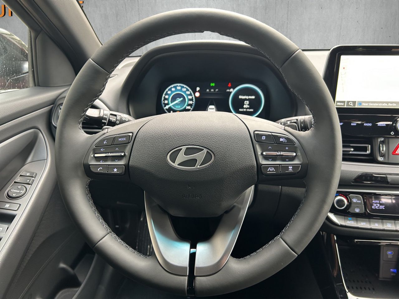 https://csb-strapi-files.fsn1.your-objectstorage.com/inventory-cars/images/18c3ff3b46dccf710edf5064eb6e82db9a8c5fb8/20_1280_4211.jpg