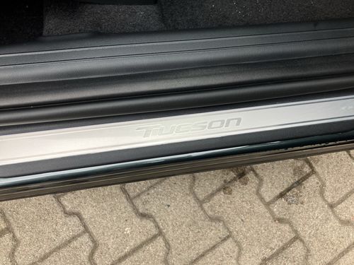 https://csb-strapi-files.fsn1.your-objectstorage.com/inventory-cars/images/19ed02b5719efc47a5babf9c6ea702e9982c3278/21_500_2264.jpg