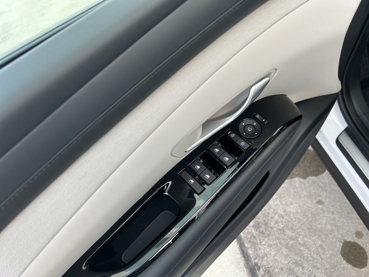 https://csb-strapi-files.fsn1.your-objectstorage.com/inventory-cars/images/1a449ebefc696604f60aeeac6a873c078c3112cc/13_1280_3057.jpg