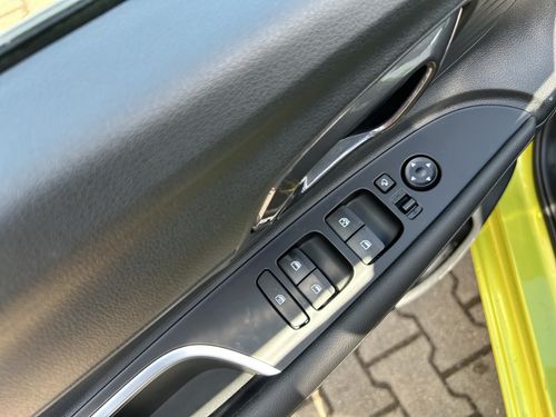 https://csb-strapi-files.fsn1.your-objectstorage.com/inventory-cars/images/1a5a393523b49aaab65e8ddc301f641bf5a0de95/13_500_5281.jpg