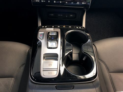 https://csb-strapi-files.fsn1.your-objectstorage.com/inventory-cars/images/1aed3568147cec1c16e3fc055c365ac2c65bc252/13_500_5521.jpg