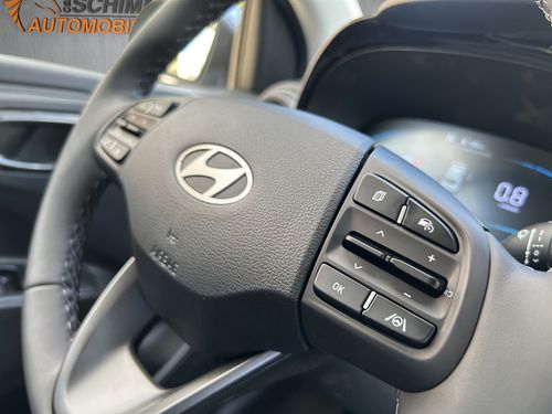 https://csb-strapi-files.fsn1.your-objectstorage.com/inventory-cars/images/1b68d29b3be13ab94d0488b843c2d86bb986d6d9/21_500_4303.jpg