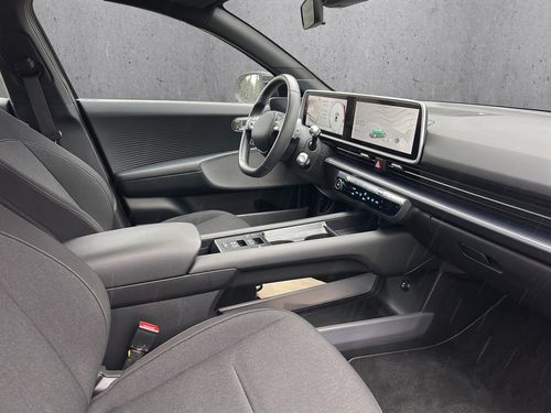 https://csb-strapi-files.fsn1.your-objectstorage.com/inventory-cars/images/1b749f9c54891f0ee32255f101d38cede5997d5f/13_500_3578.jpg