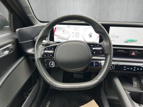 https://csb-strapi-files.fsn1.your-objectstorage.com/inventory-cars/images/1b749f9c54891f0ee32255f101d38cede5997d5f/19_500_4894.jpg