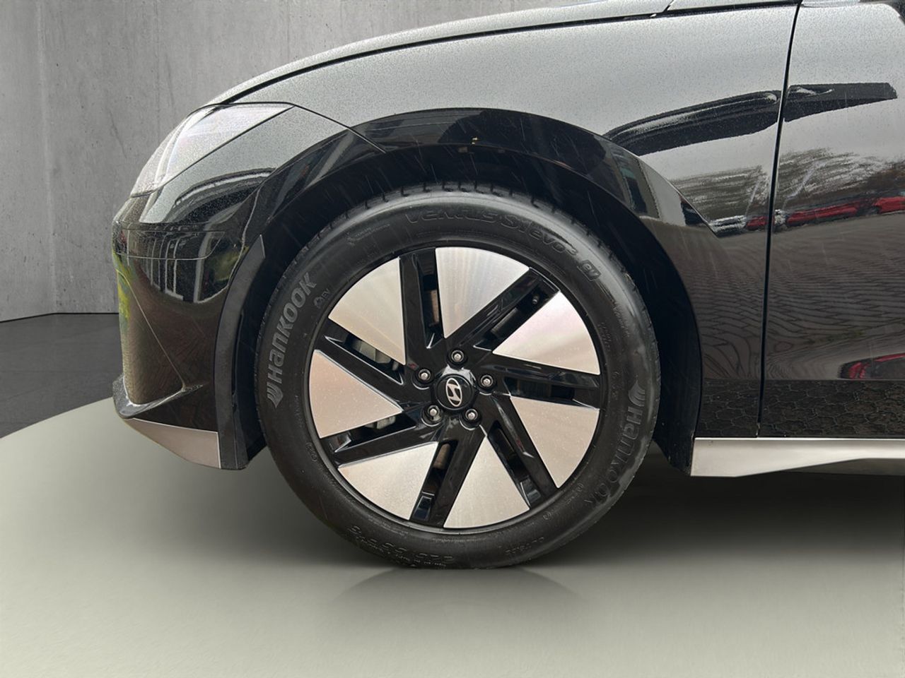 https://csb-strapi-files.fsn1.your-objectstorage.com/inventory-cars/images/1b749f9c54891f0ee32255f101d38cede5997d5f/2_1280_9458.jpg