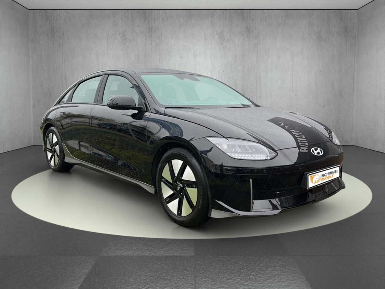 https://csb-strapi-files.fsn1.your-objectstorage.com/inventory-cars/images/1b749f9c54891f0ee32255f101d38cede5997d5f/8_1280_9255.jpg