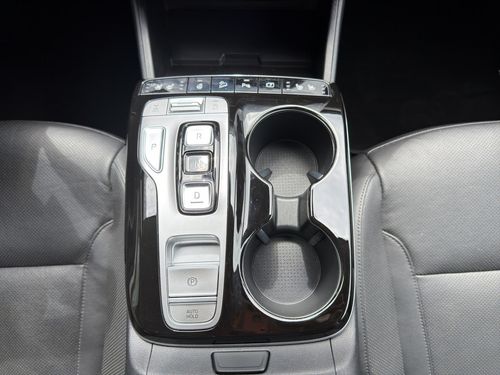 https://csb-strapi-files.fsn1.your-objectstorage.com/inventory-cars/images/1d32d28fbfe088d70283b89170242d20a6699be1/15_500_8645.jpg