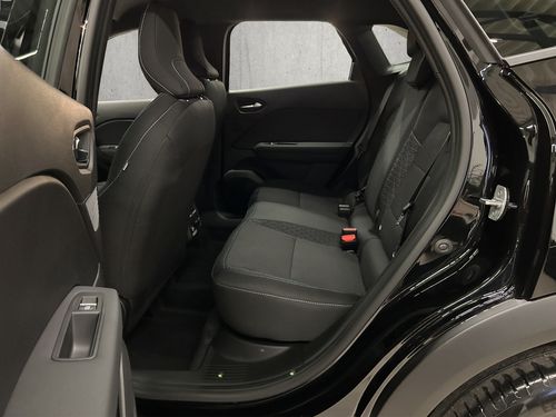 https://csb-strapi-files.fsn1.your-objectstorage.com/inventory-cars/images/1dd9a5176ccde63ba8f19fcfdb6fd35afabcf031/13_500_9989.jpg