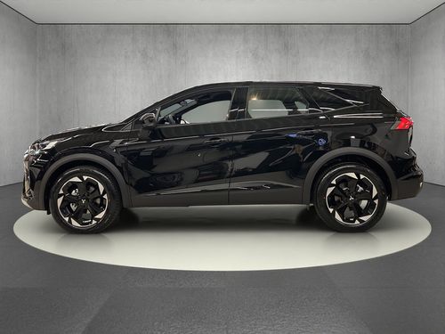https://csb-strapi-files.fsn1.your-objectstorage.com/inventory-cars/images/1dd9a5176ccde63ba8f19fcfdb6fd35afabcf031/2_500_3521.jpg