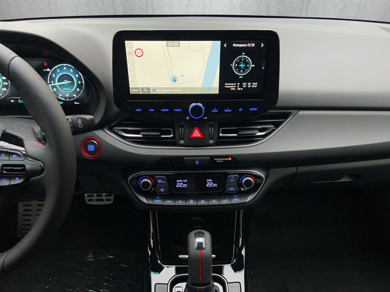 https://csb-strapi-files.fsn1.your-objectstorage.com/inventory-cars/images/1df45633aa08f8598d65ef662de918fe06f696f3/17_1280_1222.jpg