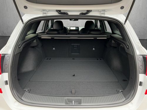 https://csb-strapi-files.fsn1.your-objectstorage.com/inventory-cars/images/1df45633aa08f8598d65ef662de918fe06f696f3/18_500_7485.jpg