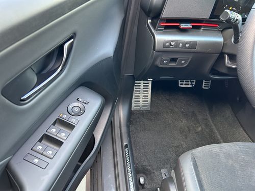 https://csb-strapi-files.fsn1.your-objectstorage.com/inventory-cars/images/1e2f83da7c186e1c8d5c448061d521e92b802474/11_500_4235.jpg