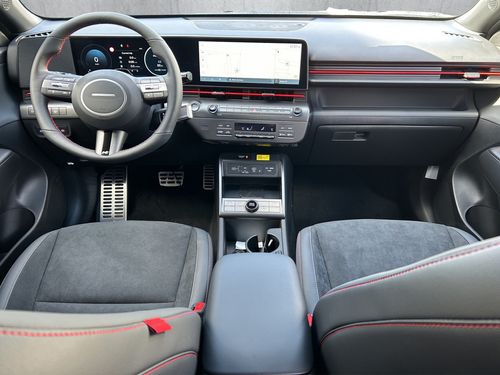 https://csb-strapi-files.fsn1.your-objectstorage.com/inventory-cars/images/1e2f83da7c186e1c8d5c448061d521e92b802474/16_500_2876.jpg