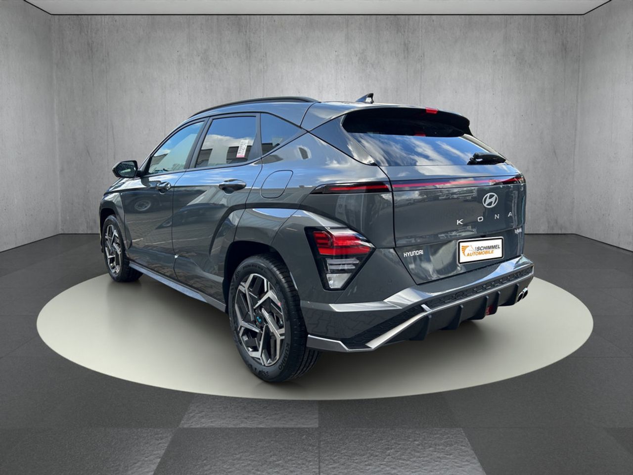 https://csb-strapi-files.fsn1.your-objectstorage.com/inventory-cars/images/1e2f83da7c186e1c8d5c448061d521e92b802474/3_1280_7837.jpg