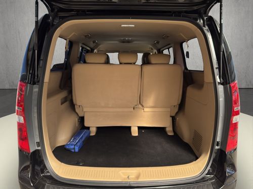 https://csb-strapi-files.fsn1.your-objectstorage.com/inventory-cars/images/1e4c22921c7d6c6f8e601ce27ec10e267f116007/5_500_4422.jpg