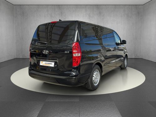 https://csb-strapi-files.fsn1.your-objectstorage.com/inventory-cars/images/1e4c22921c7d6c6f8e601ce27ec10e267f116007/6_500_9059.jpg