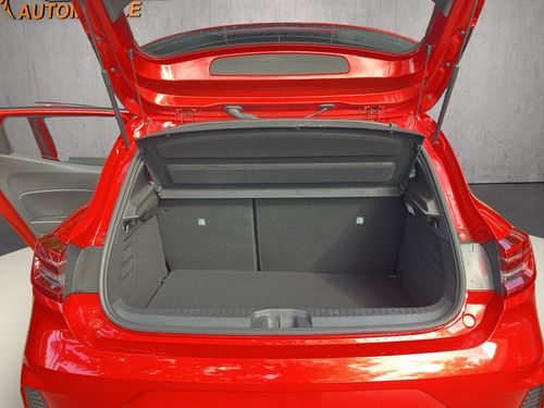 https://csb-strapi-files.fsn1.your-objectstorage.com/inventory-cars/images/1f4a247e0621234137c2971e0eee213d3dc4b464/16_500_2341.jpg