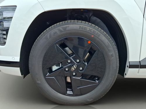 https://csb-strapi-files.fsn1.your-objectstorage.com/inventory-cars/images/205278e0913c5b0595cf4d857d13eaaabd39452e/2_500_2144.jpg
