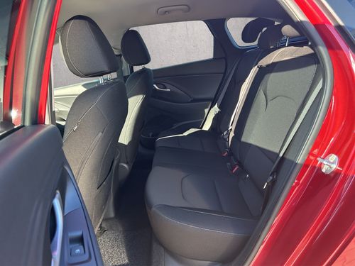https://csb-strapi-files.fsn1.your-objectstorage.com/inventory-cars/images/2268f9ea7738b93038dbab950992ac7900f366bd/14_500_3987.jpg