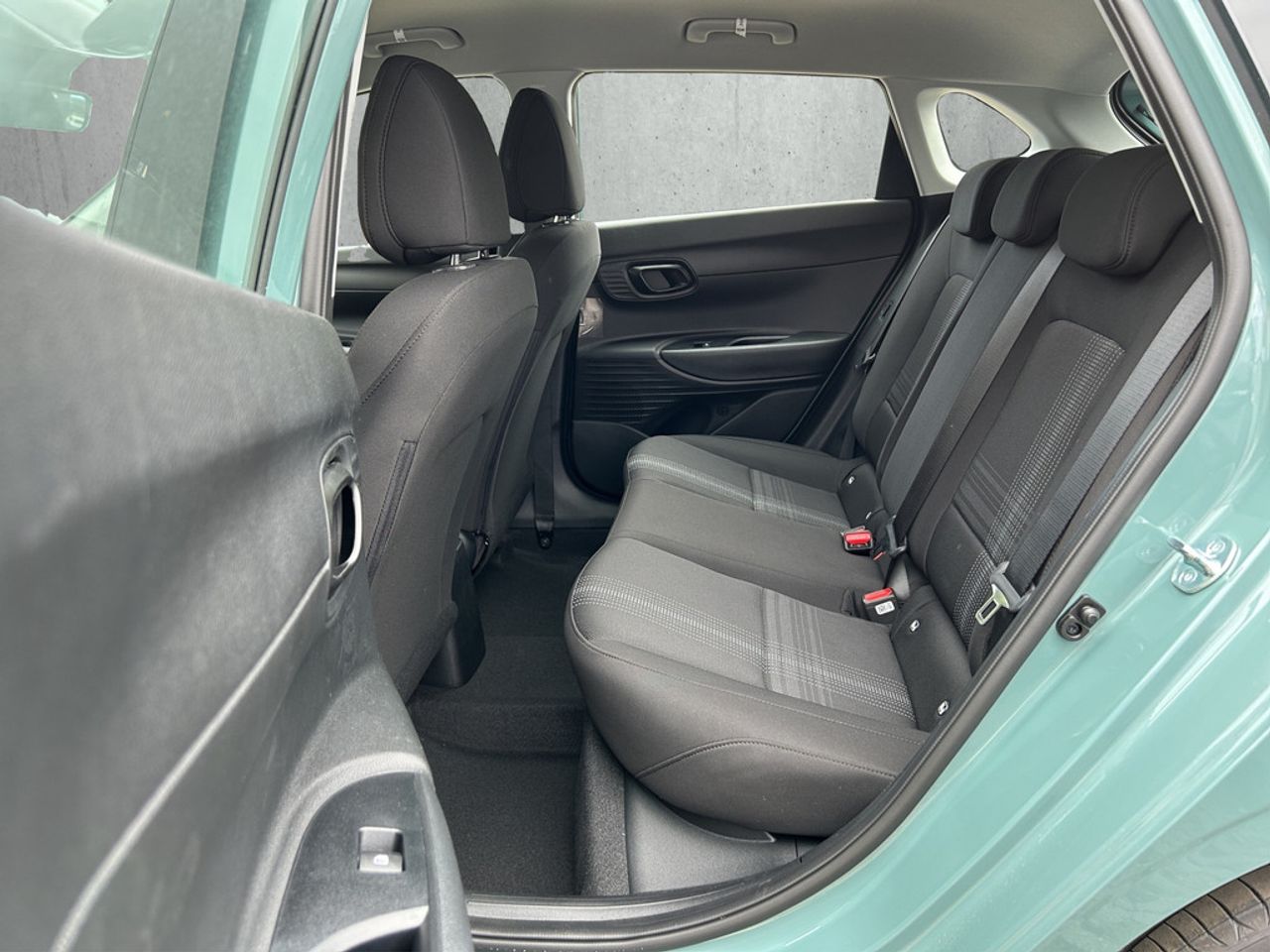 https://csb-strapi-files.fsn1.your-objectstorage.com/inventory-cars/images/23f34be5324f3c4261168ec25bbf1867011c18ed/14_1280_9812.jpg