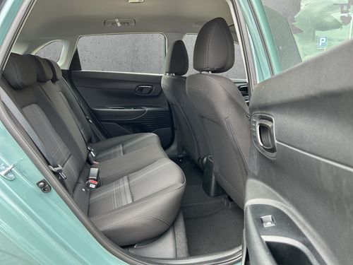 https://csb-strapi-files.fsn1.your-objectstorage.com/inventory-cars/images/23f34be5324f3c4261168ec25bbf1867011c18ed/18_500_6684.jpg
