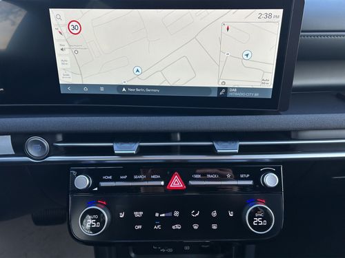 https://csb-strapi-files.fsn1.your-objectstorage.com/inventory-cars/images/24914902049086fed2691c122fe7e19151b92f3a/17_500_9641.jpg
